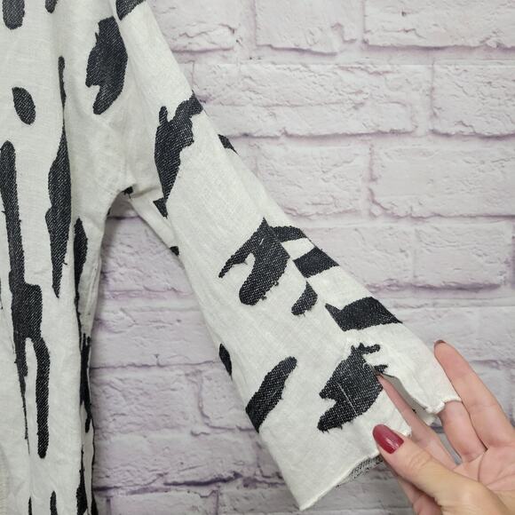 Ali Miles Linen Blend Tunic Top Sz S Artsy Abstract Animal Print Split Sleeves - Picture 3 of 9